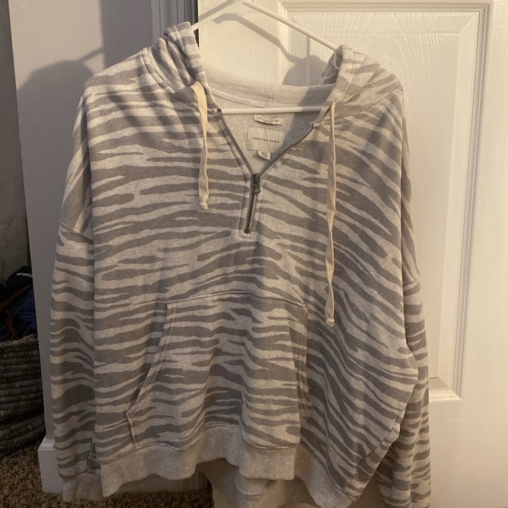 American Eagle Half zip